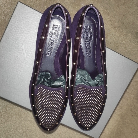 Alexander McQueen Scarpa Pelle Purple Suede Studded Loafers - Picture 5 of 12